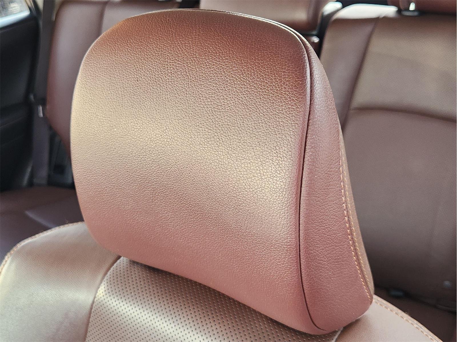 2018 Toyota 4Runner photo 15 of 34