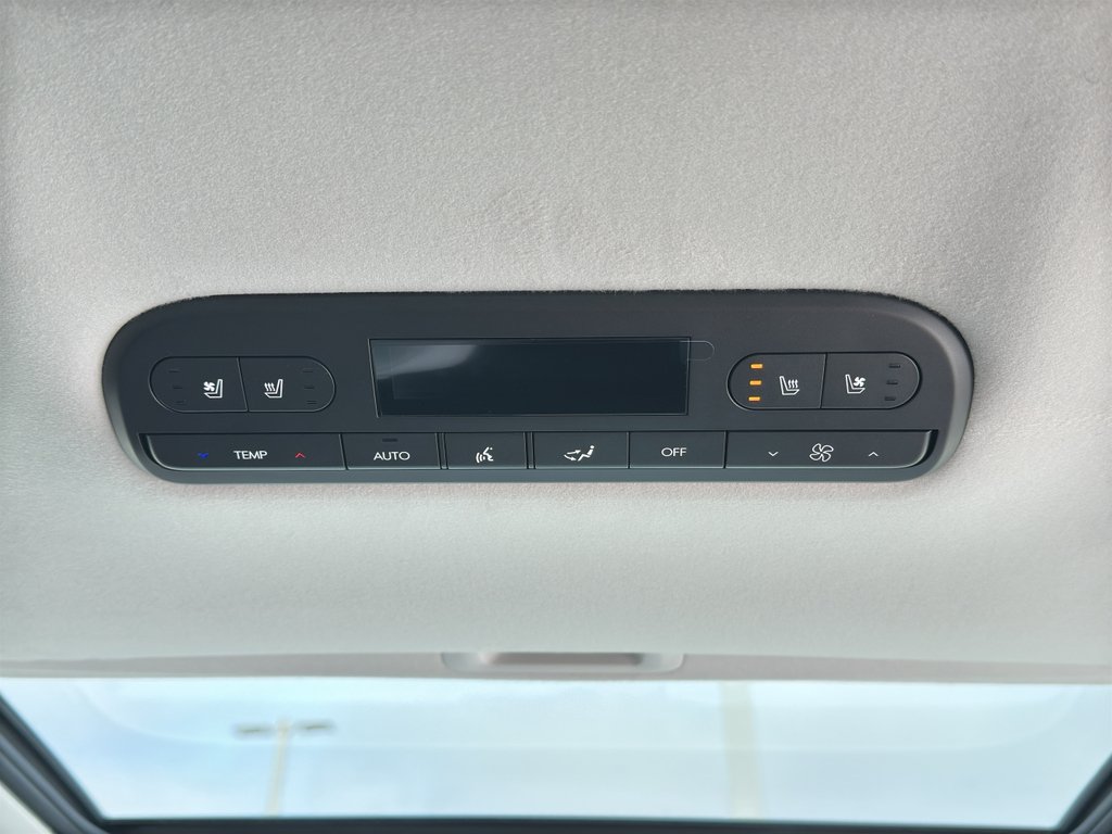 New 2026 Abyss Black Pearl Hyundai Calligraphy image 32