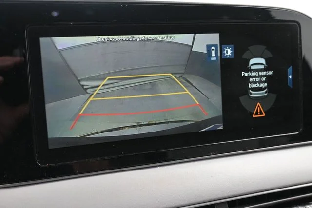 Used 2020 Burgundy Hyundai SEL image 18