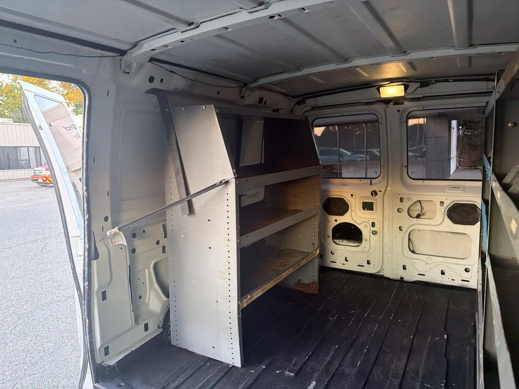 Used 1997 White Ford  image 13