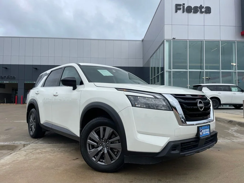 Certified Used 2024 White Nissan S image 1