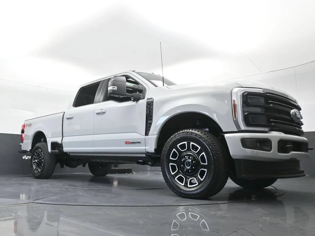 Used 2026 Gray Ford XL image 79
