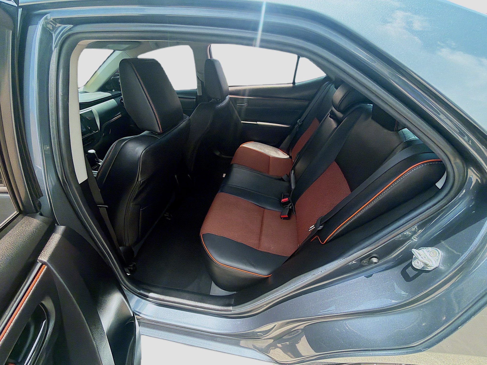 Used 2019 Slate Metallic Toyota SE image 22