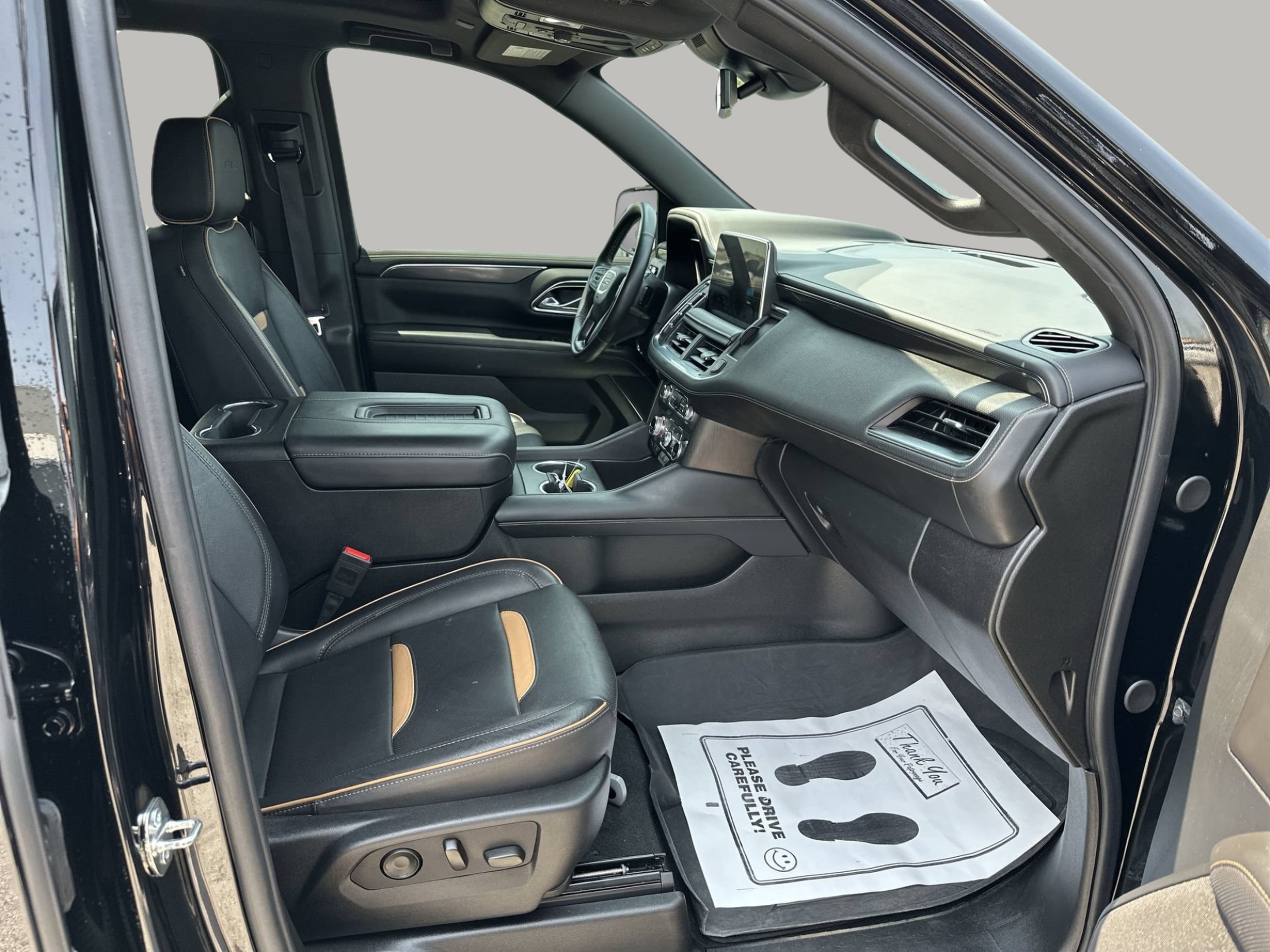 Used 2024 Onyx Black GMC AT4 image 25