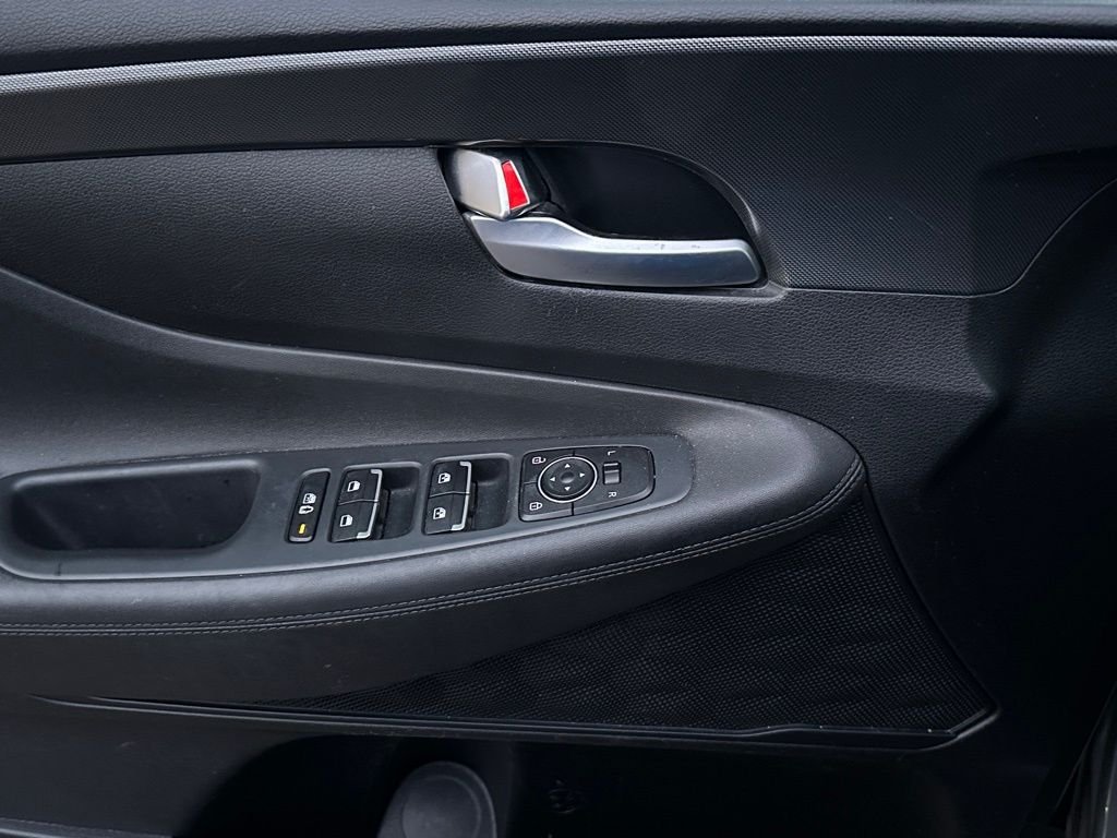2022 Hyundai Santa Fe SEL - Photo 9