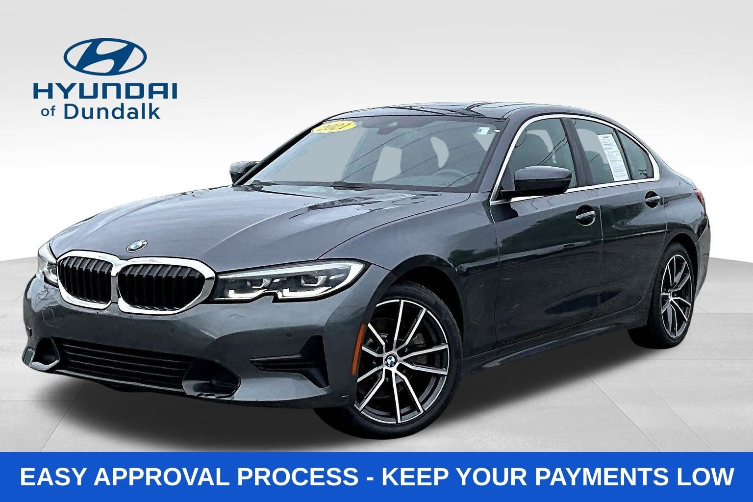 2021 BMW 3 Series 330i Sedan's photo