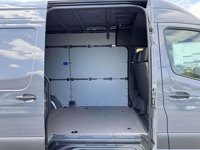 New 2026 Graphite Gray Mercedes-Benz Cargo 144 WB image 29