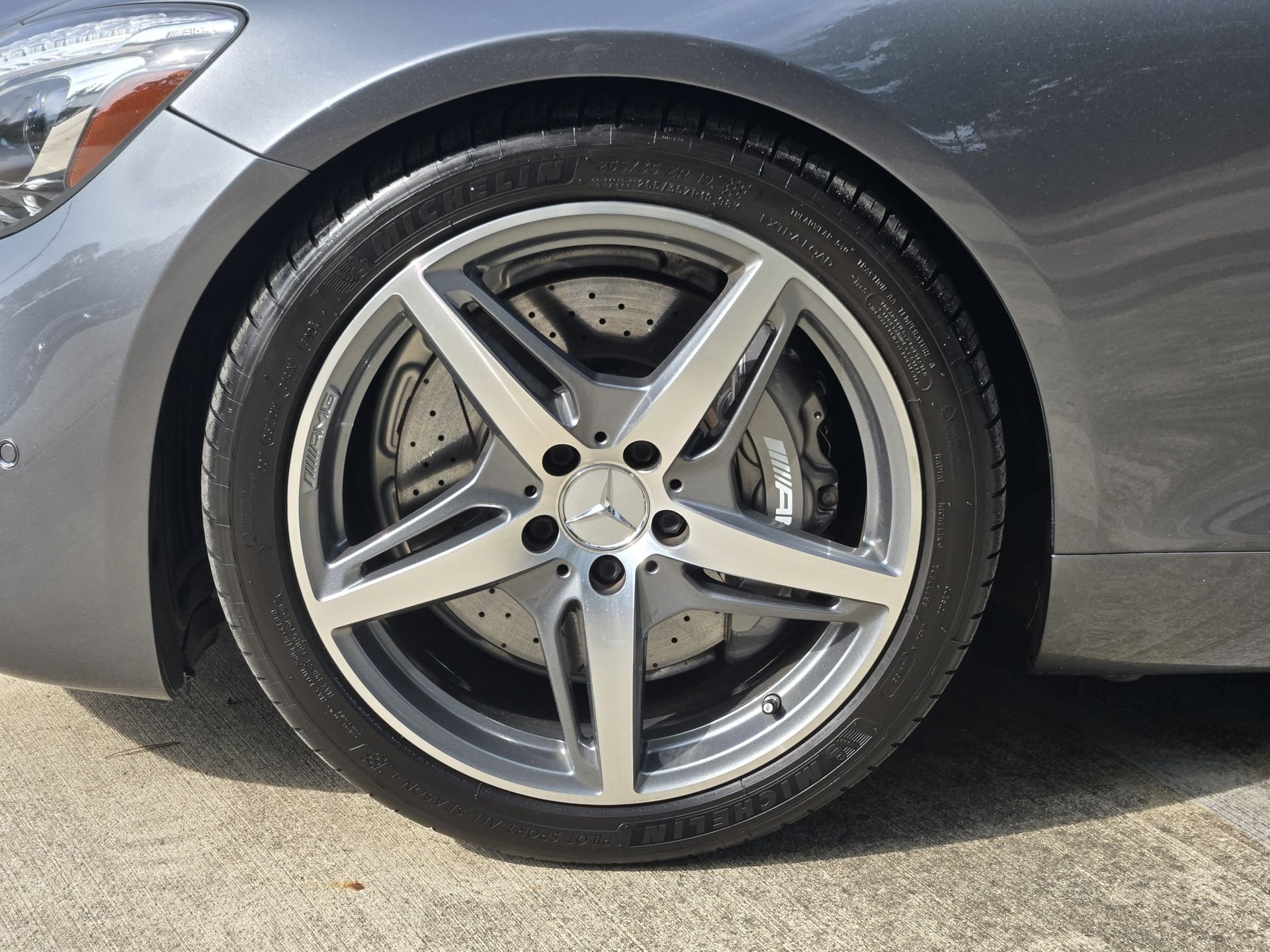 Used 2018 Selenite Gray Metallic Mercedes-Benz Base image 12