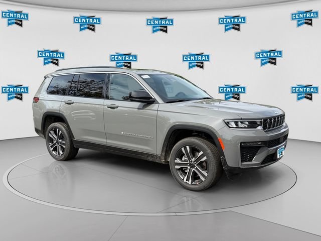 New 2027 Sting-Gray Clear-Coat Paint Jeep Limited image 7