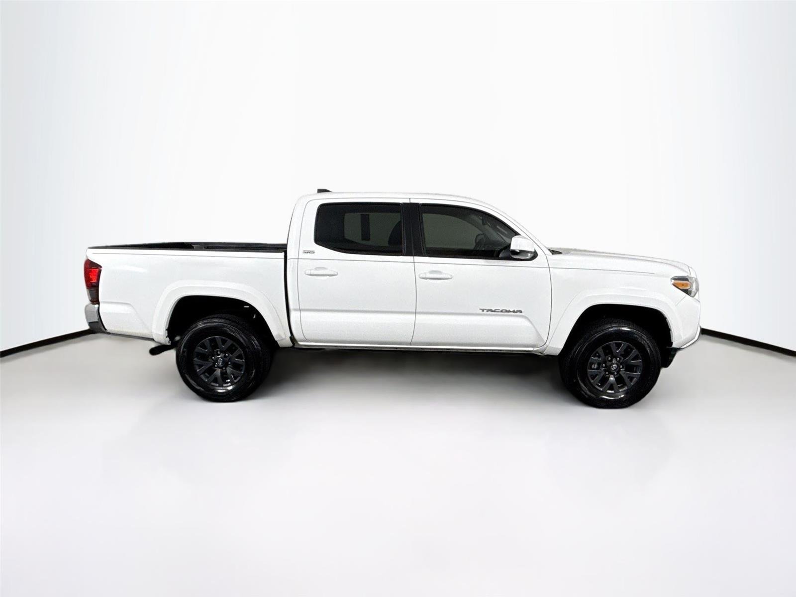 Certified Used 2023 Ice Cap Toyota SR5 image 9