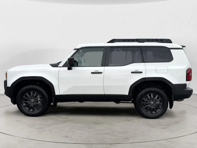 Used 2025 White Toyota 1958 image 8