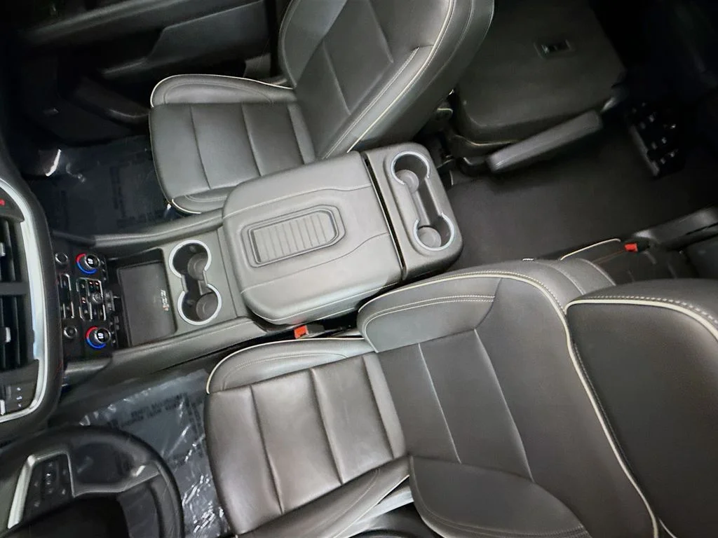 Used 2023 Gray Chevrolet Premier image 24