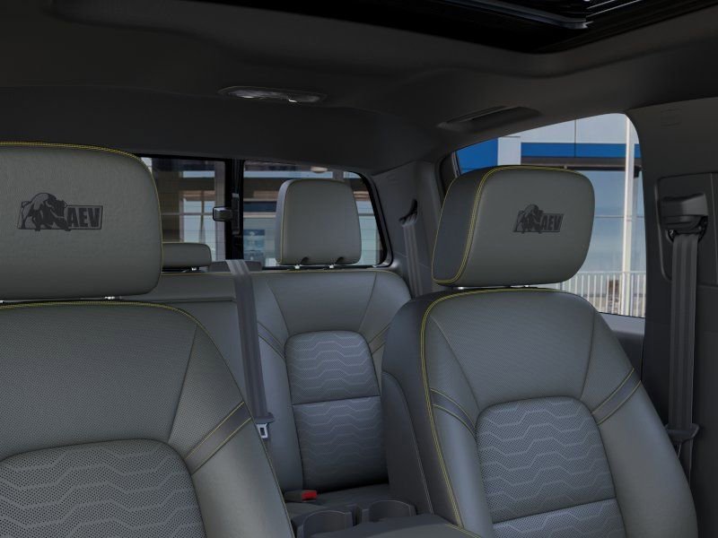 2026 Chevrolet Colorado ZR2 - Photo 24