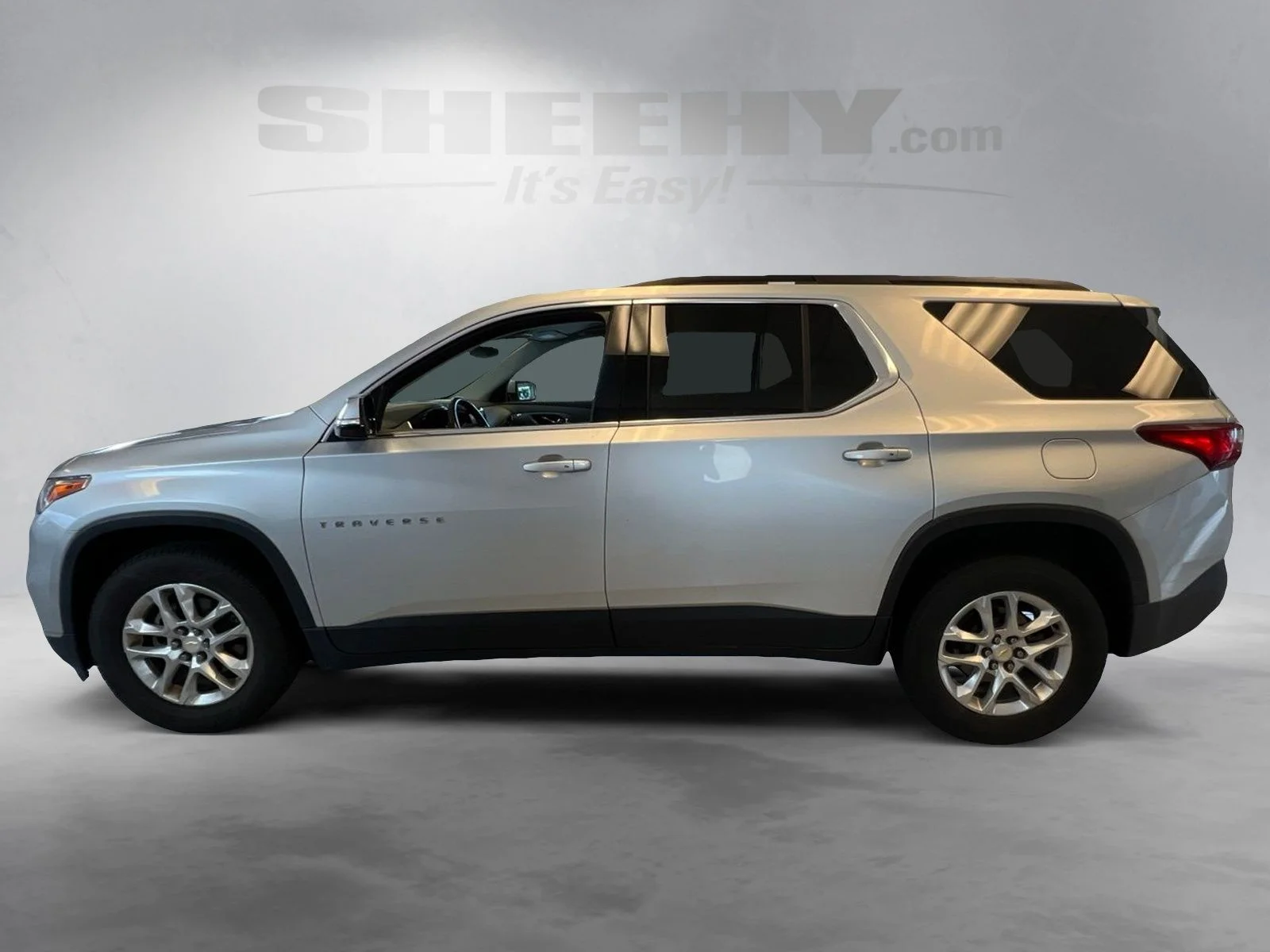 Used 2019 Silver Ice Metallic Chevrolet LT image 16