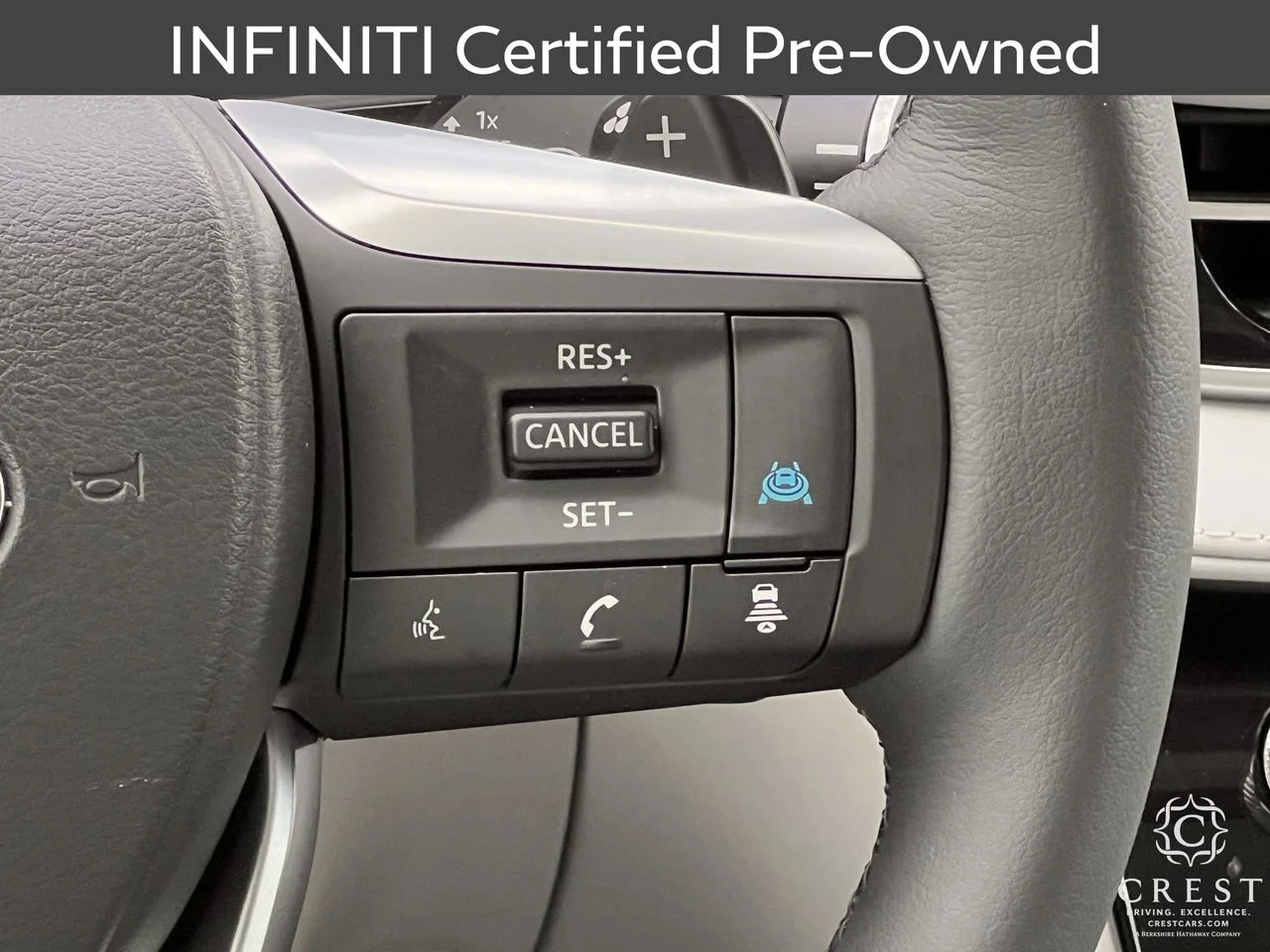 Certified Used 2026 Mineral Black INFINITI LUXE image 14