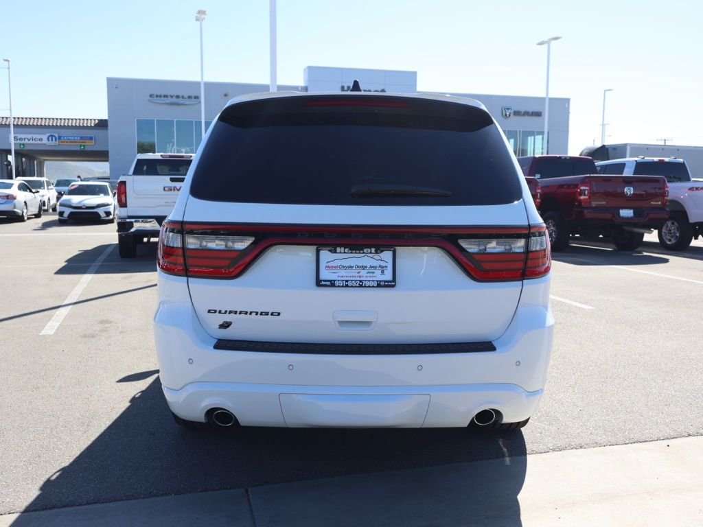 New 2026 White Knuckle Clear-Coat Exterior Paint Dodge GT Plus HEMI V8 image 4