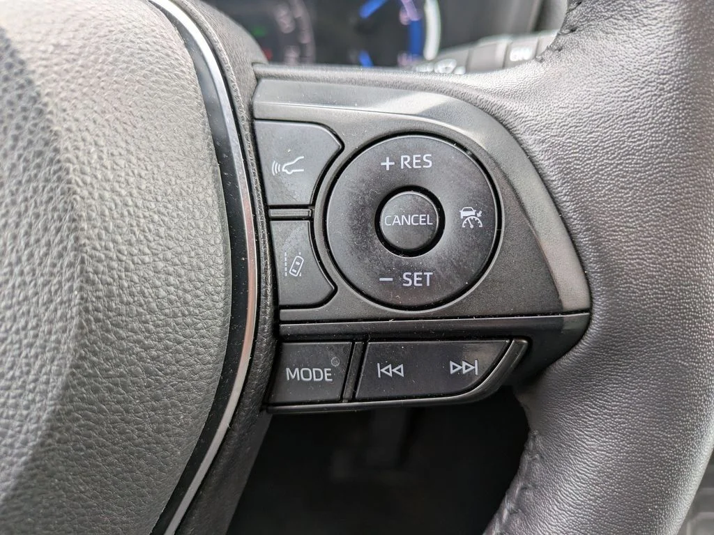 2022 Toyota RAV4 XSE - Photo 27