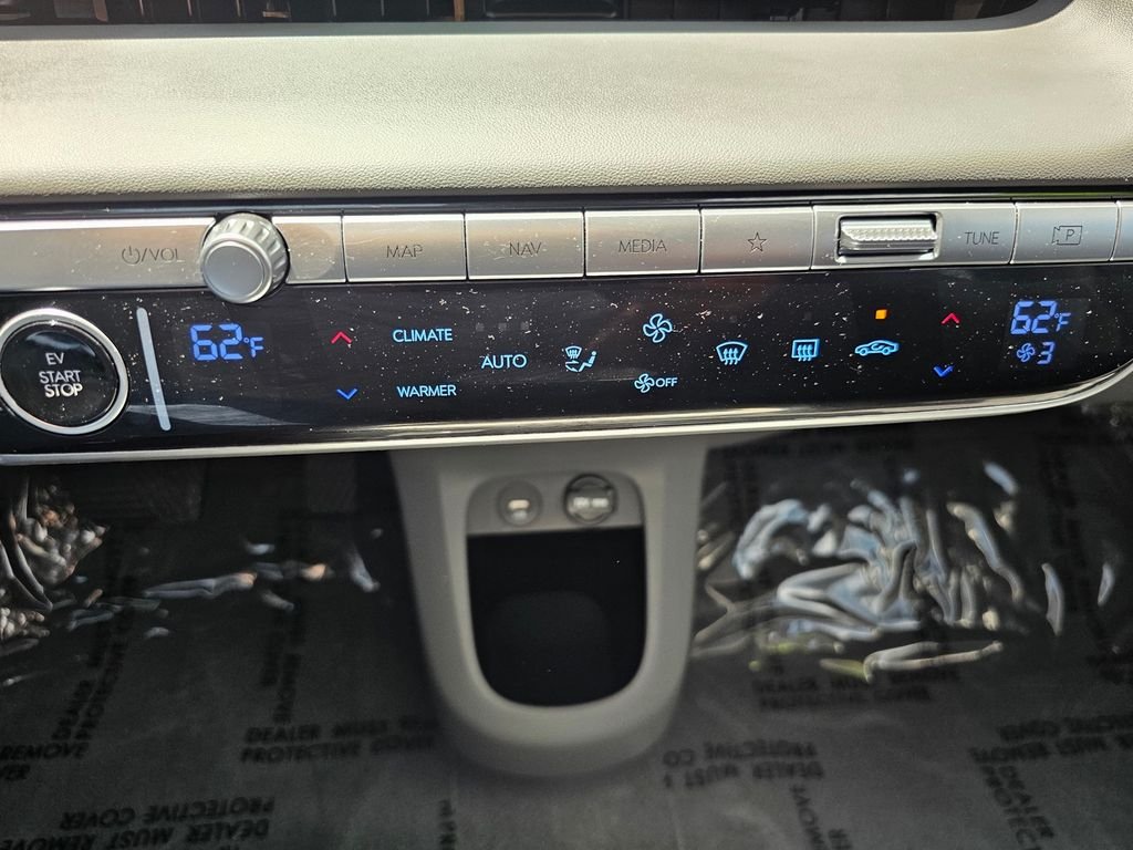 Certified Used 2024 Black Hyundai SEL image 31