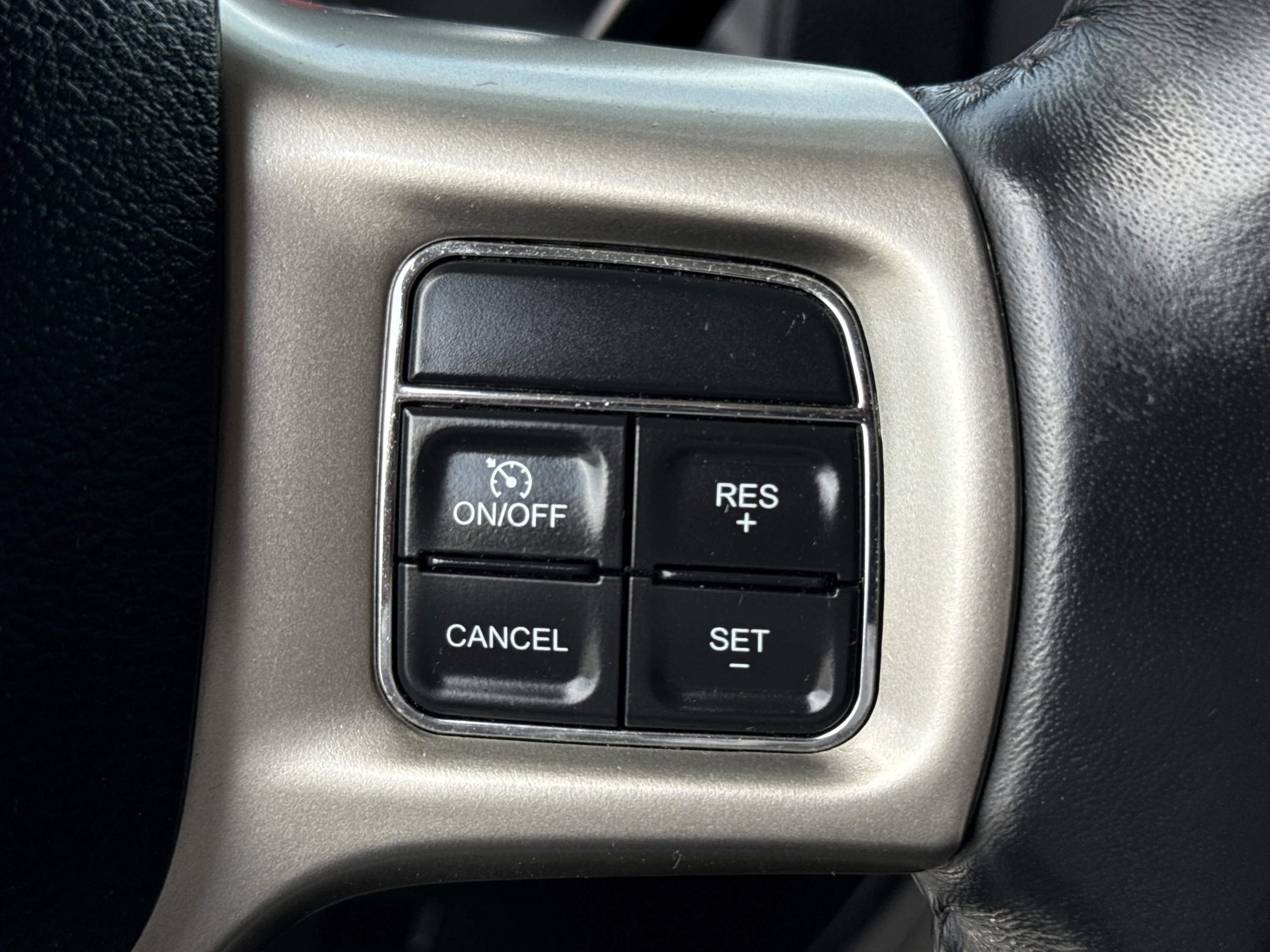 Used 2018 Bright White Clearcoat Ram Laramie image 40