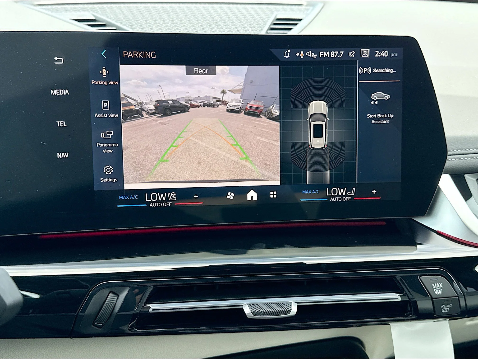 New 2026 Alpine White BMW xDrive28i image 34