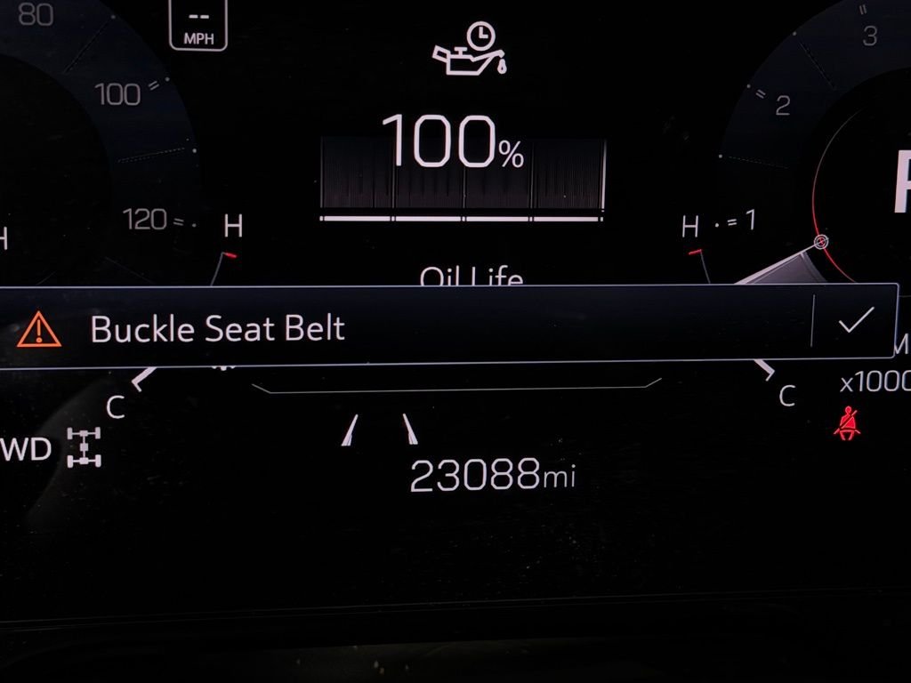 Used 2025 White GMC Denali image 15