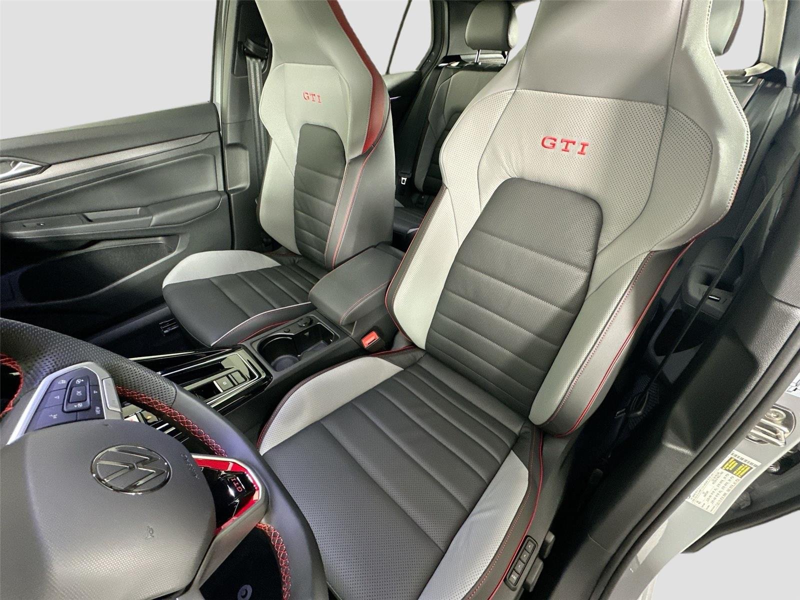 New 2026 Moonstone Gray Volkswagen SE image 20
