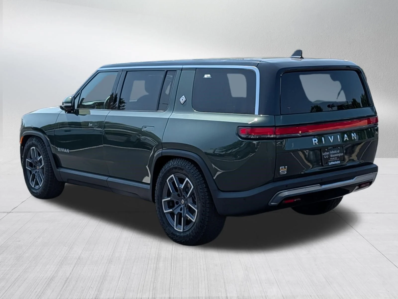Used 2024 Forest Green Rivian Adventure image 5
