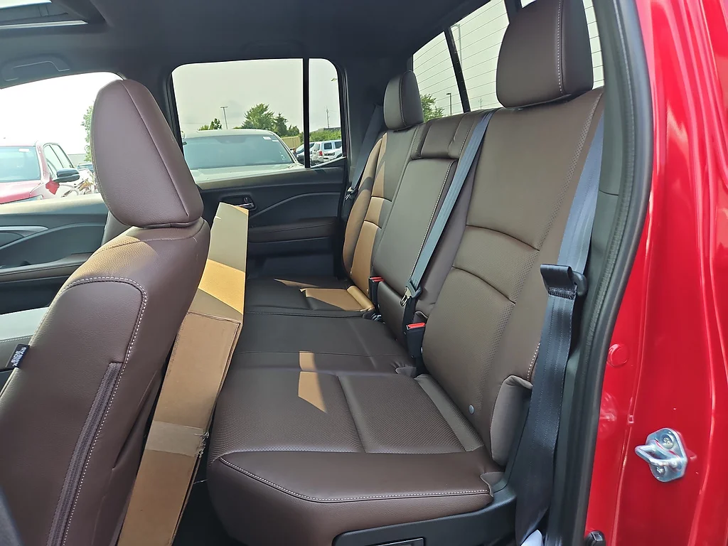 New 2026 Radiant Red Metallic II Honda RTL image 20