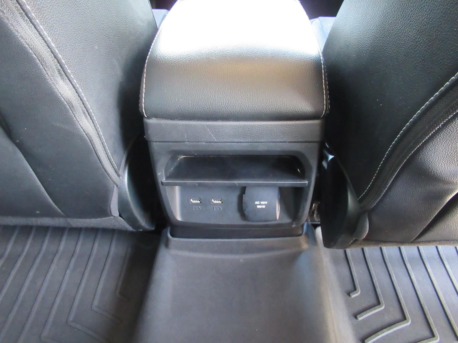 Used 2022 Black Ford Lariat image 18