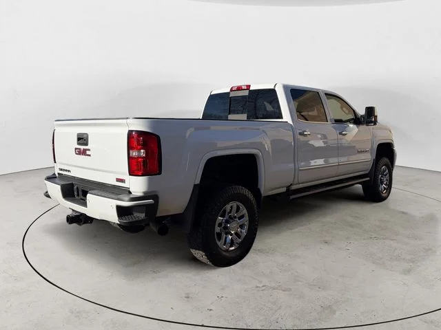 Used 2016 White GMC SLT image 5