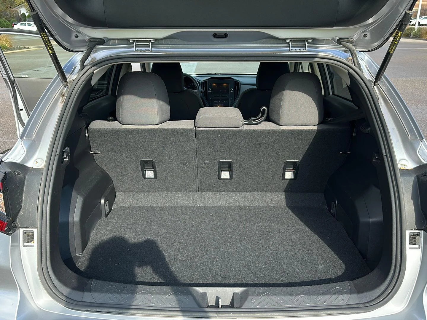 Used 2024 Ice Silver Metallic Subaru Base image 19