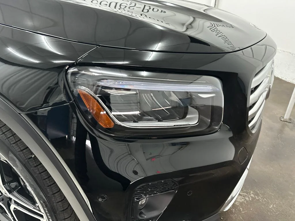 New 2026 Black Mercedes-Benz GLB 250 image 10
