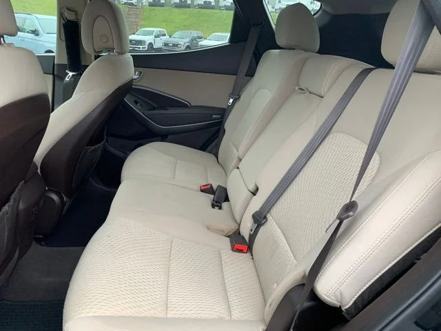 Used 2017 Black Hyundai 2.4 Base image 19