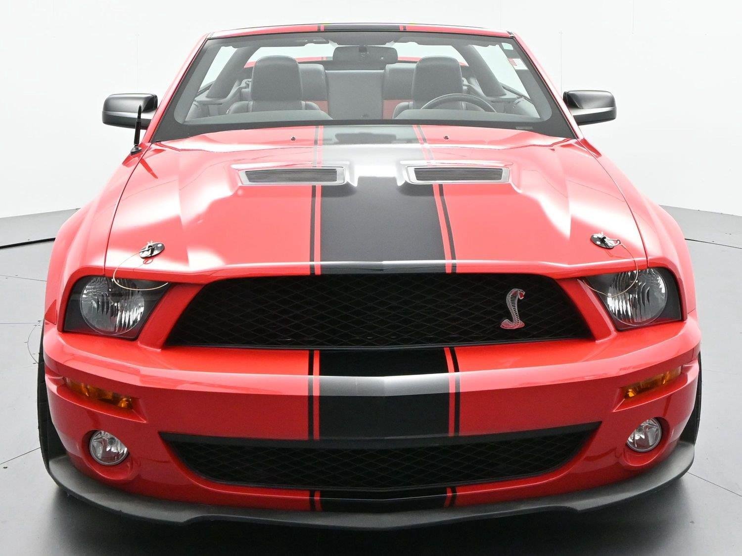 Used 2007  Ford Shelby GT500 image 2