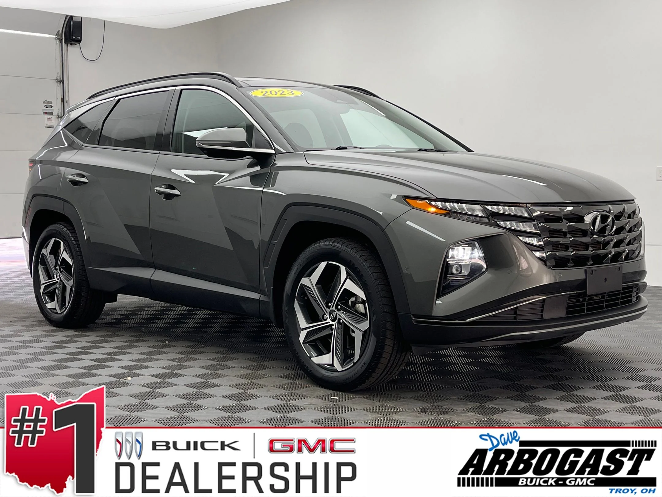 Used 2023 Amazon Gray Hyundai Limited image 1