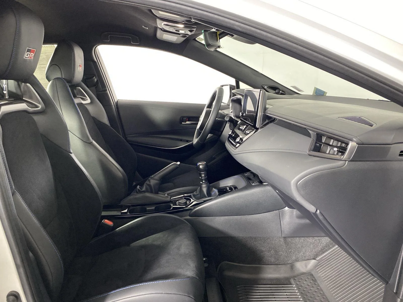 Used 2024 Ice Cap Toyota Circuit Edition image 28