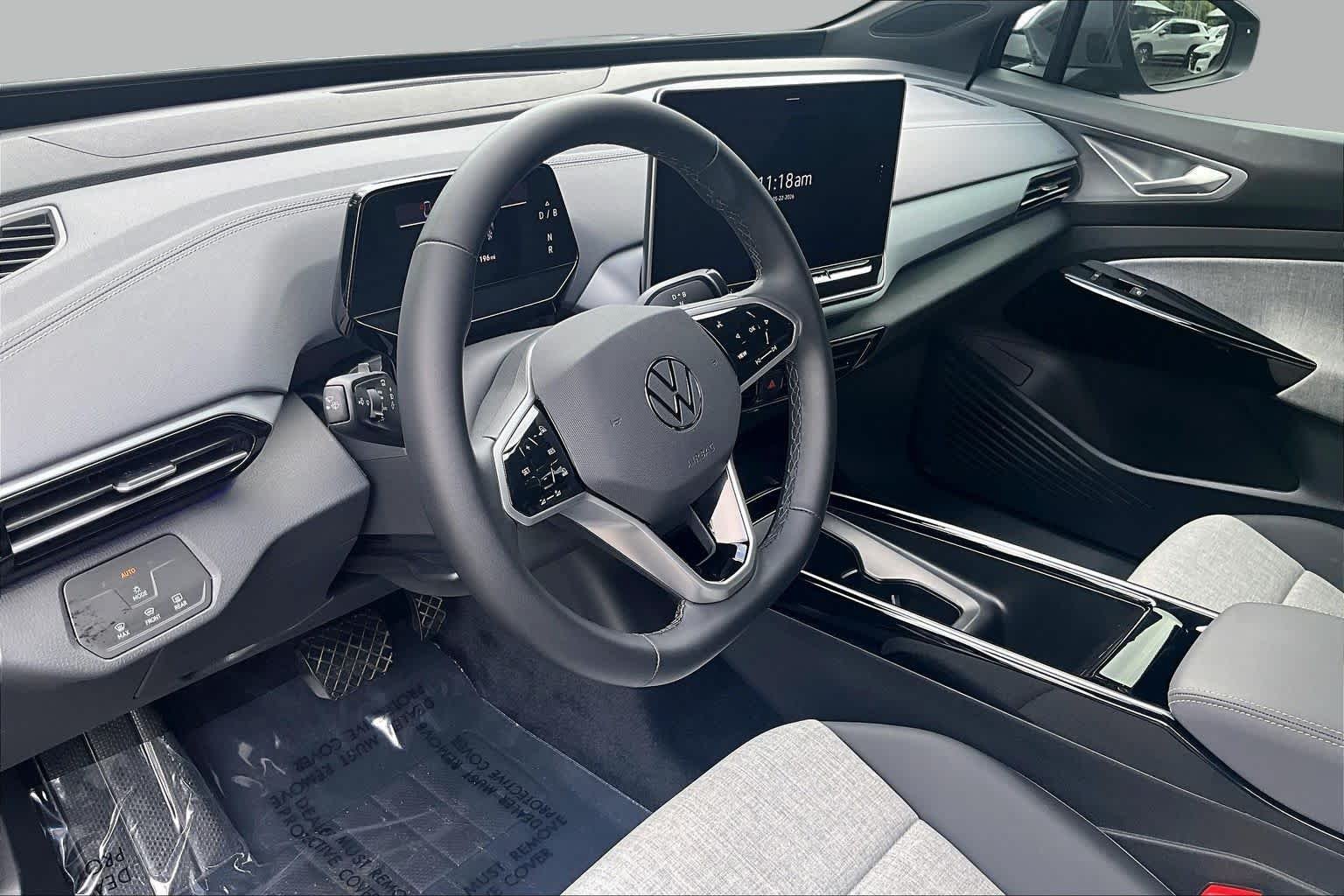 Certified Used 2025 Silver Mist Metallic Volkswagen Pro image 17