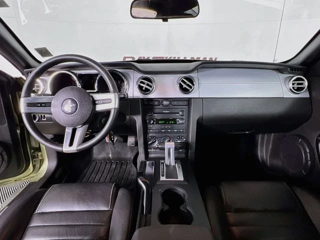 Used 2006 Green Ford GT Premium image 21