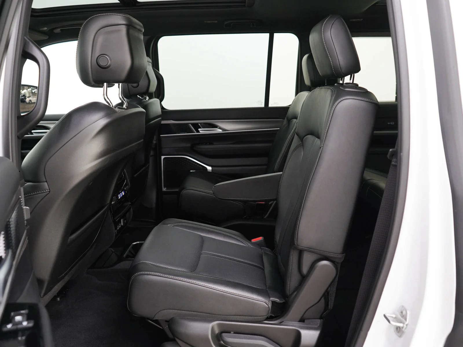 Used 2025 Bright White Clearcoat Jeep Series II image 19