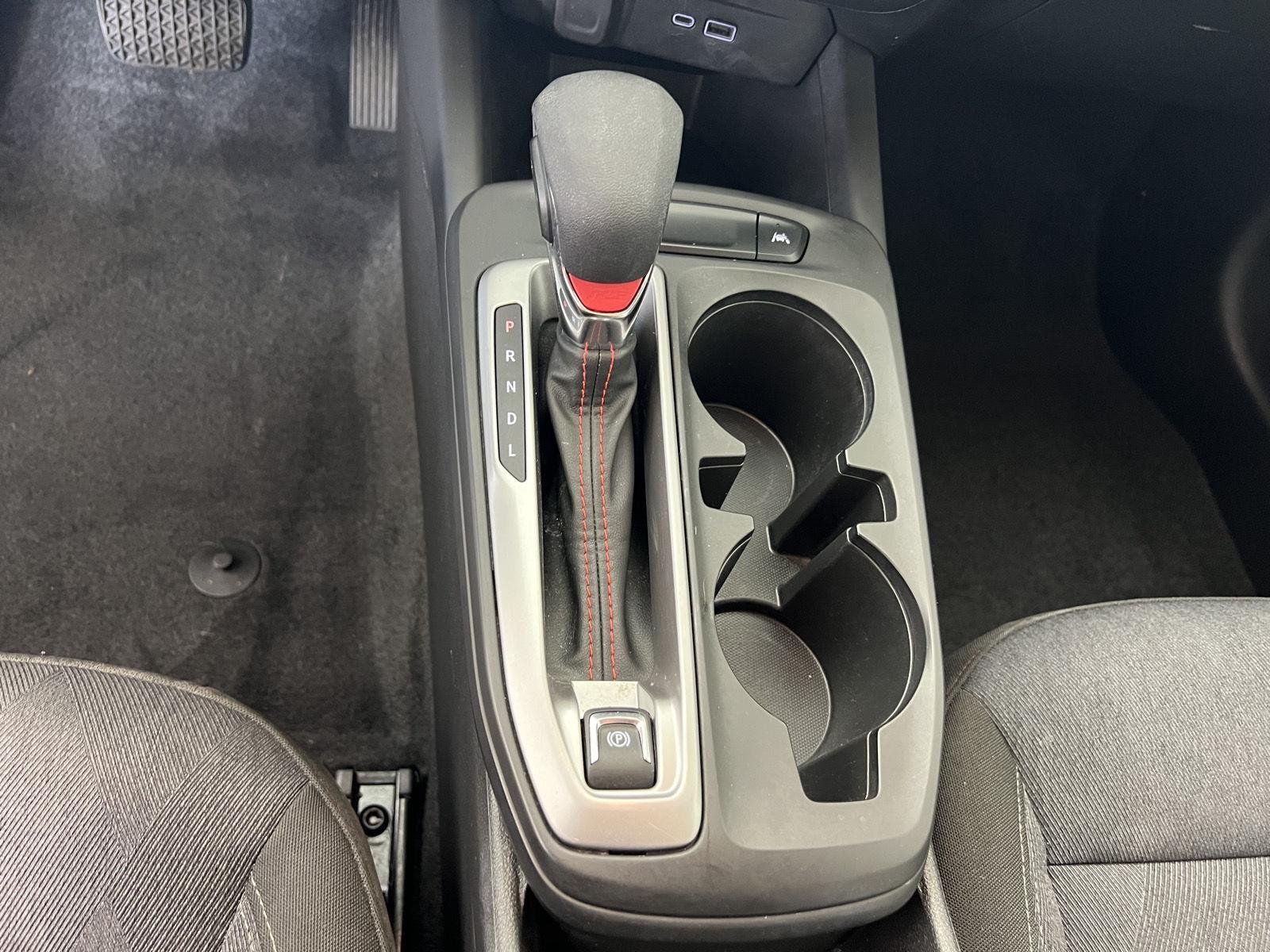 Used 2024 Summit White Chevrolet 1RS image 17