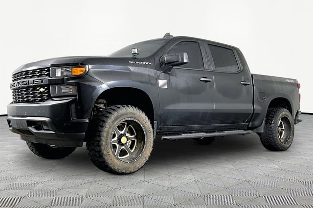 2021 Chevrolet Silverado 1500 Custom 4X4 Crew Cab Short Box's photo
