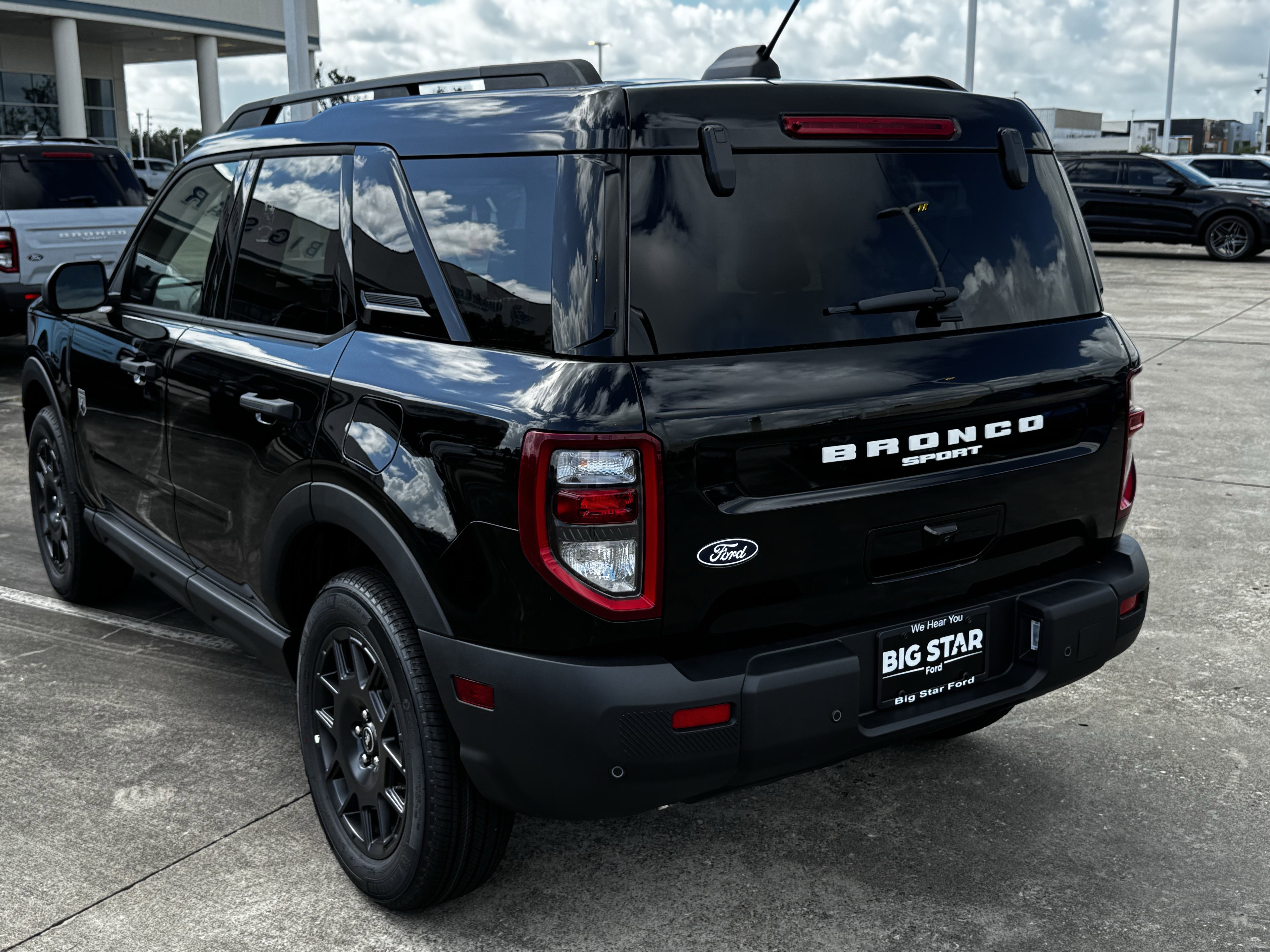 New 2026 Shadow Black Ford Big Bend image 7