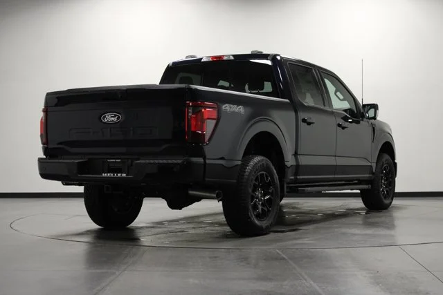 New 2026 Carbonized Gray Metallic Ford F-250® Lariat® image 26