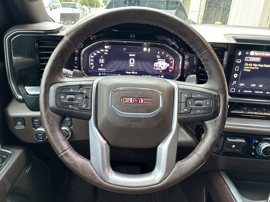 Used 2025 Black GMC SLT image 24