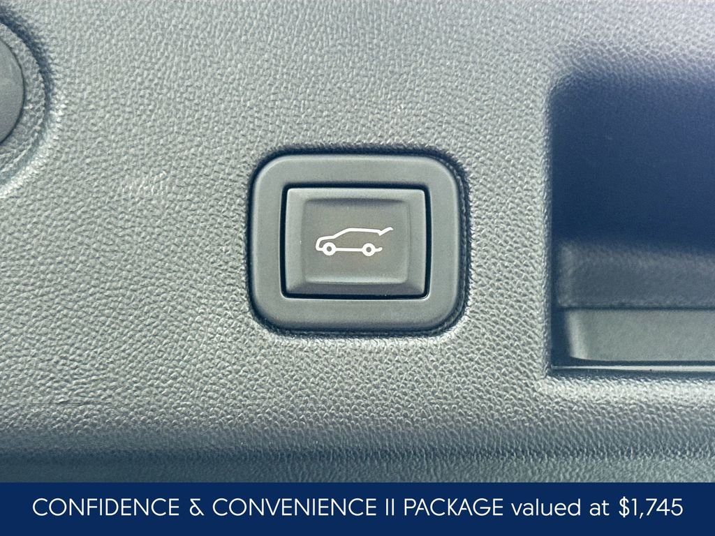 Used 2024 Beige Chevrolet Premier image 38