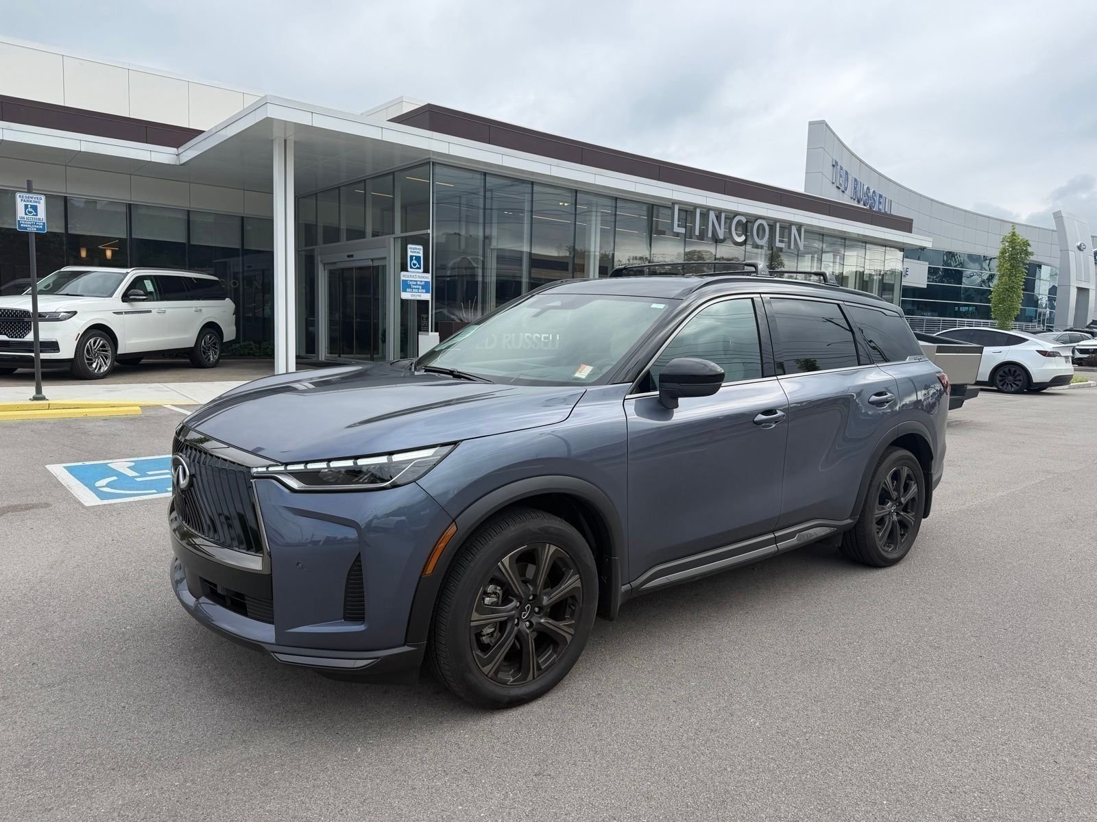 2026 INFINITI QX60 AUTOGRAPH AWD's photo