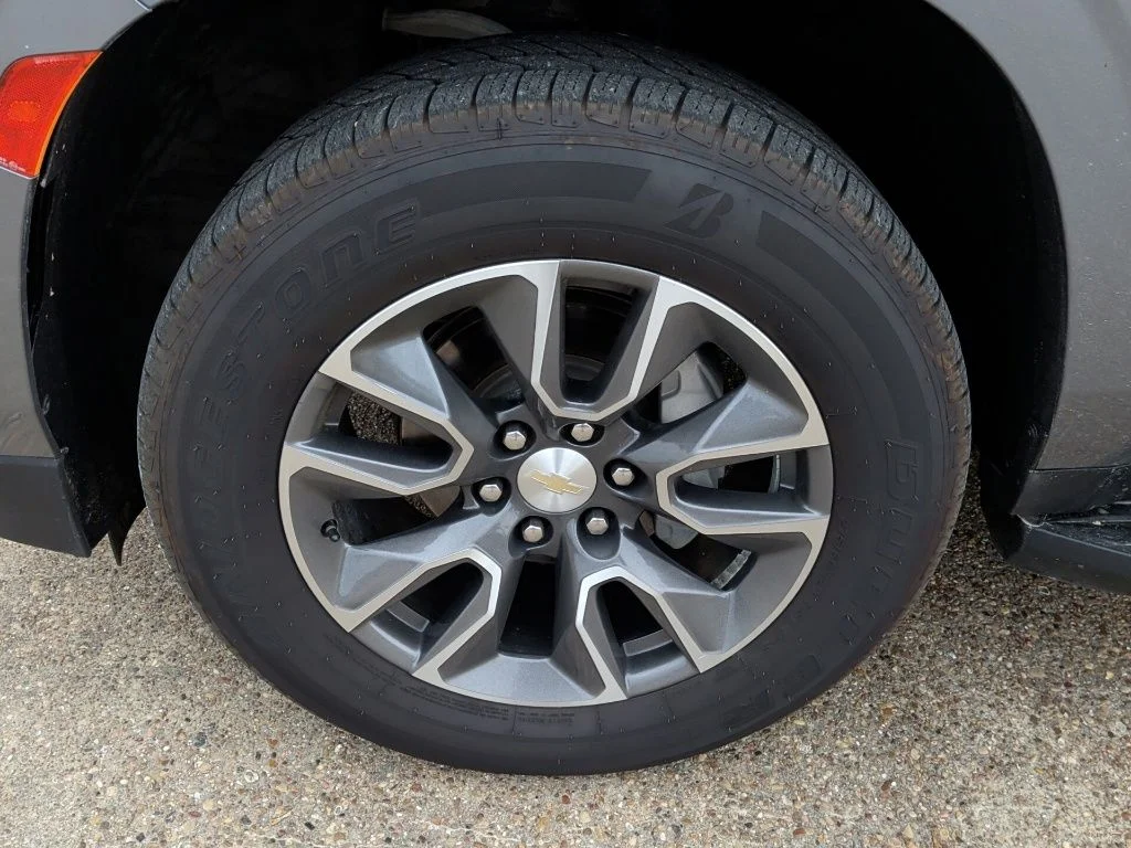 Used 2022 Gray Chevrolet LT image 51