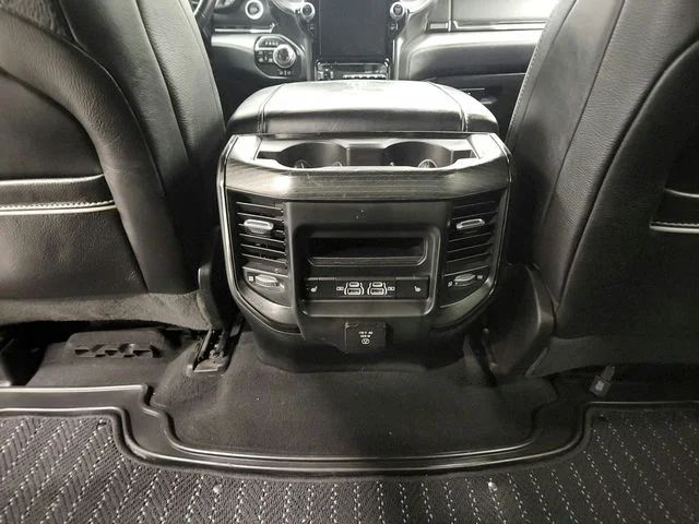 Used 2022  Ram Limited image 36