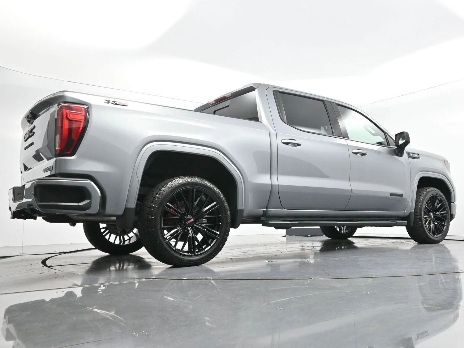 Used 2026 Sterling Metallic GMC Elevation image 49