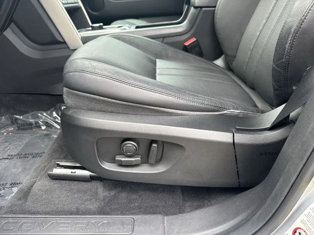 Used 2017  Land Rover HSE image 29